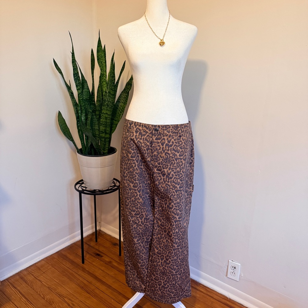 Noisy May | Leopard Print Wide Leg Carpenter Pants
